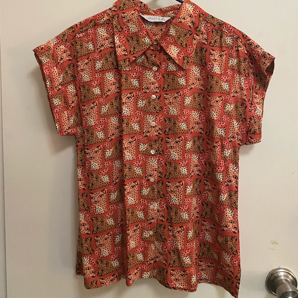 ModCloth Button Down T op